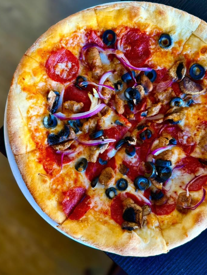 Gina's Pizza